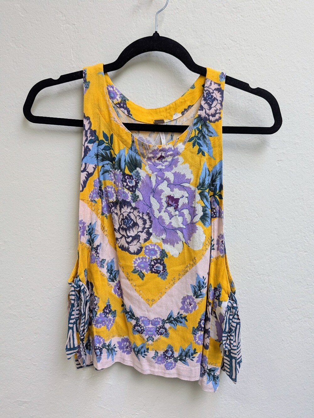 Free People This Sweet Love Side Tie Floral Handkerchief Top